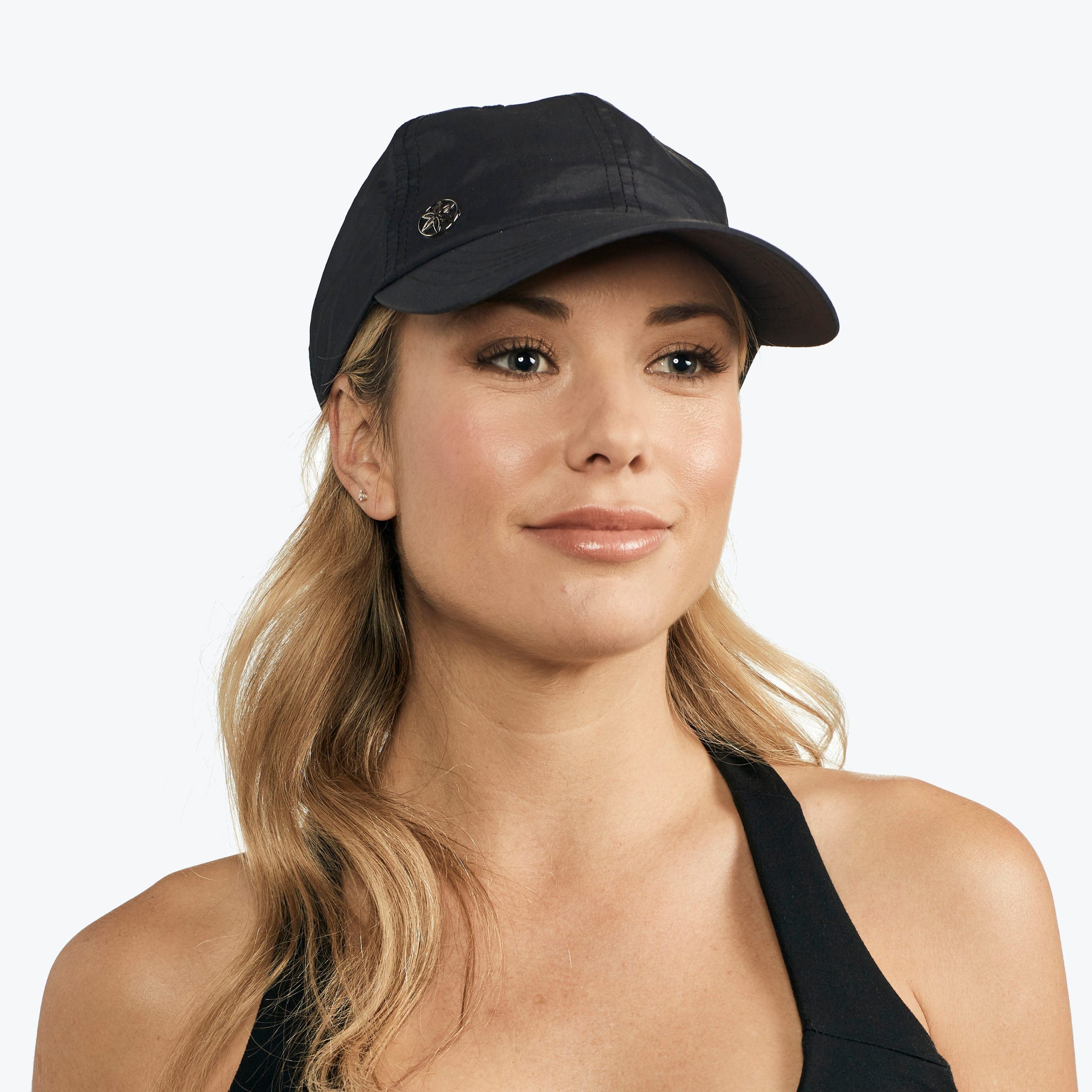 05-63434_CLASSIC-FITNESS-HAT-BLACK_A.jpg